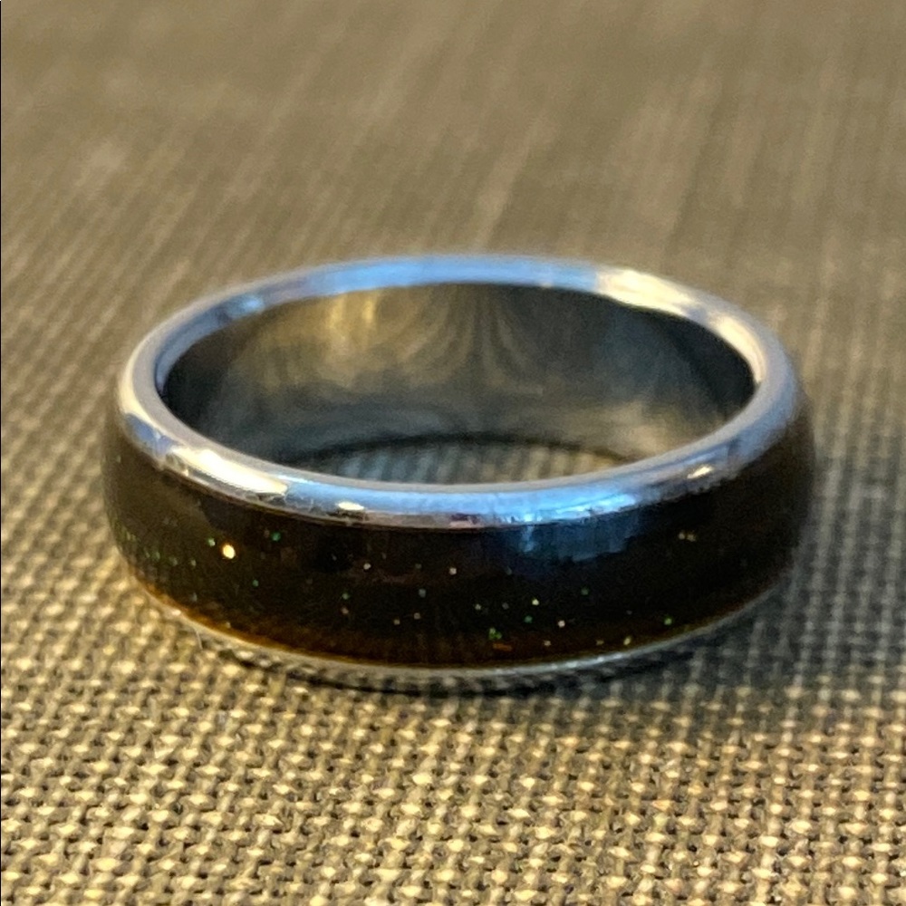 Unisex fashion, jewelry size 7, Black and Silver Ring